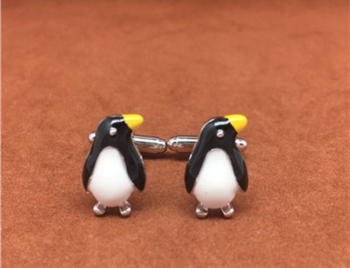 Lovely penguin cufflink